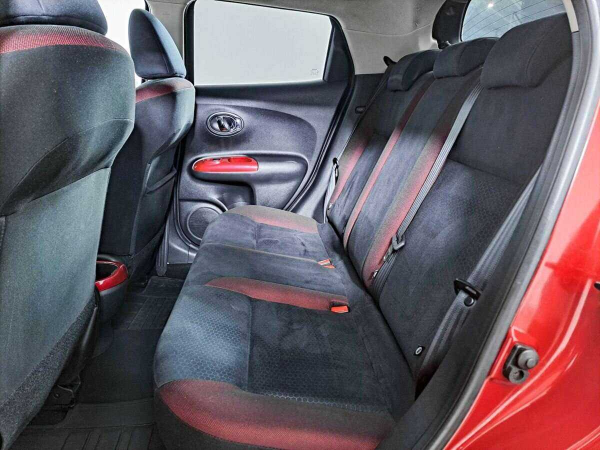 Nissan Juke с пробегом — 2013 год. Фото: #11