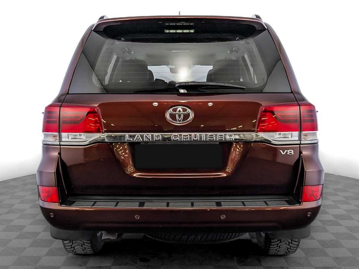 Toyota Land Cruiser с пробегом — 2018 год. Фото: #5