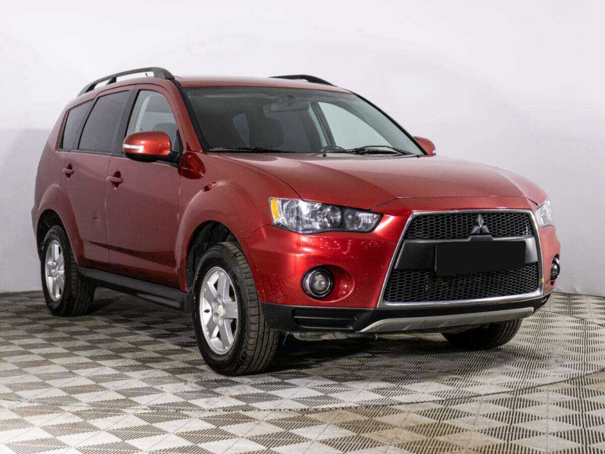 Mitsubishi Outlander с пробегом — 2011 год. Фото: #2