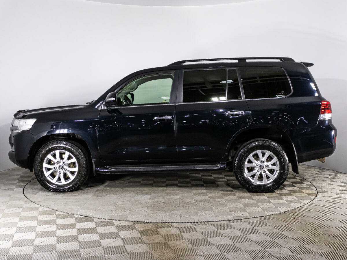 Toyota Land Cruiser с пробегом — 2016 год. Фото: #7