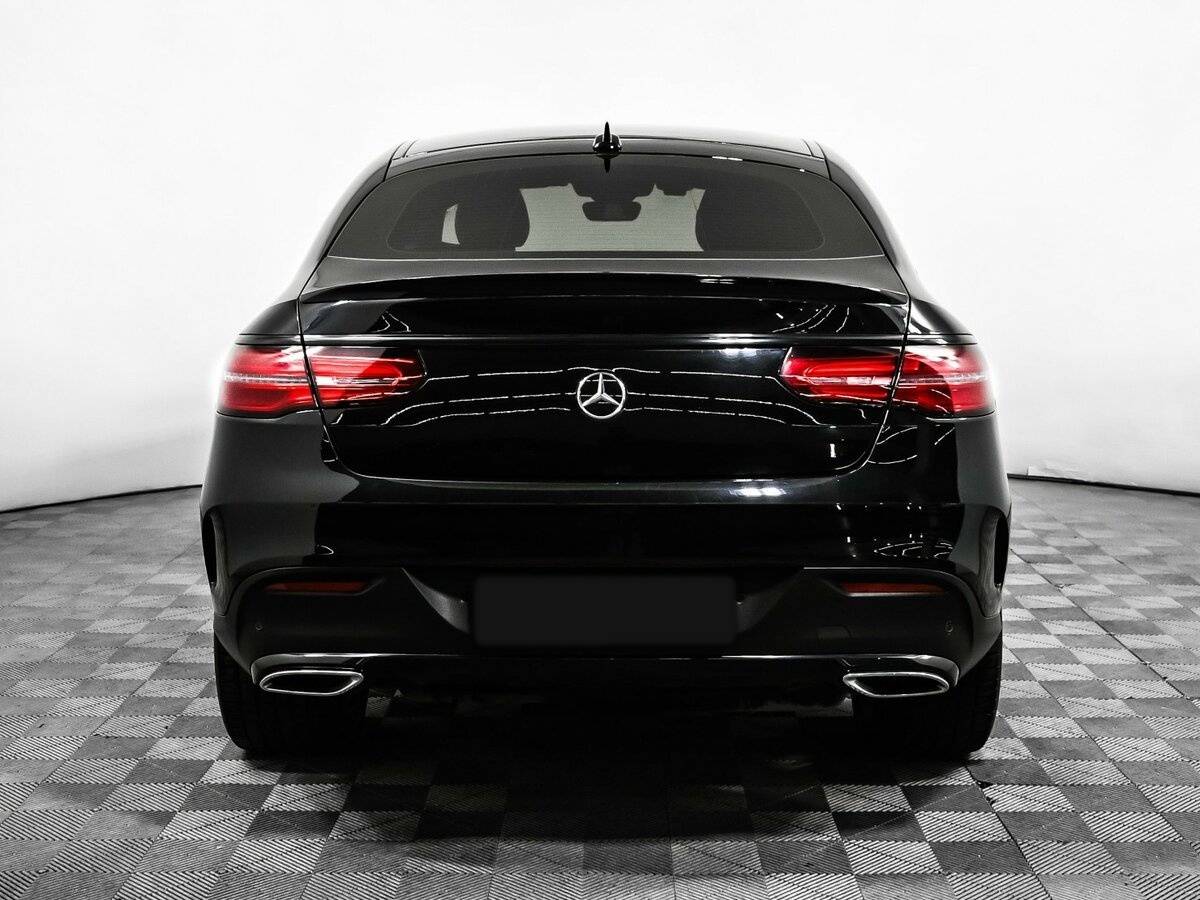 Mercedes-Benz GLE Coupe с пробегом — 2017 год. Фото: #5
