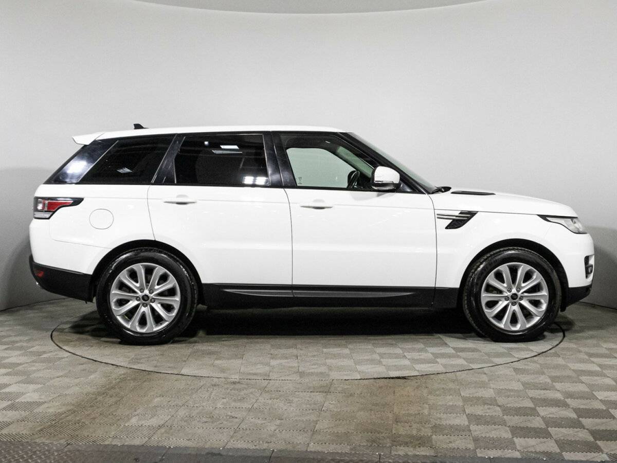 Land Rover Range Rover Sport с пробегом — 2016 год. Фото: #3