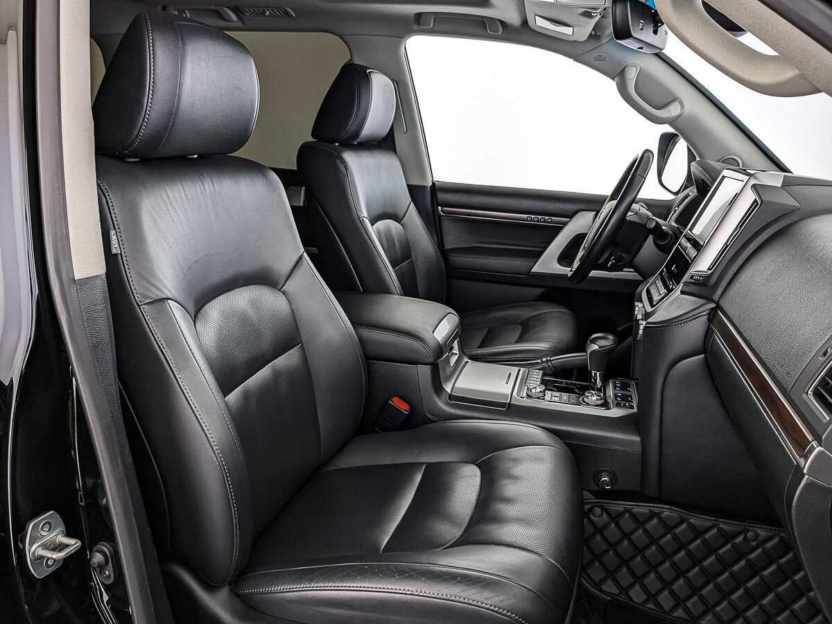 Toyota Land Cruiser с пробегом — 2016 год. Фото: #22