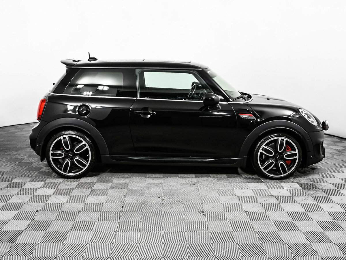 Mini Hatch с пробегом — 2016 год. Фото: #3