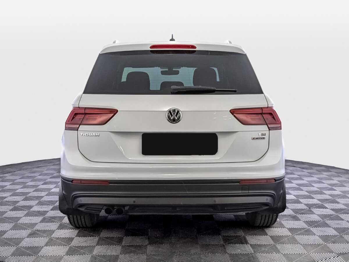 Volkswagen Tiguan с пробегом — 2017 год. Фото: #5
