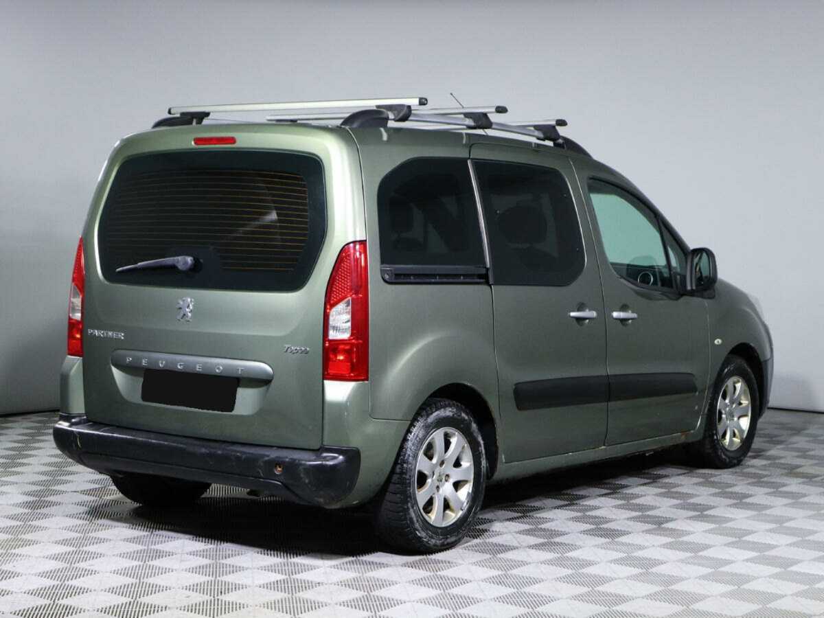 Peugeot Partner с пробегом — 2010 год. Фото: #3
