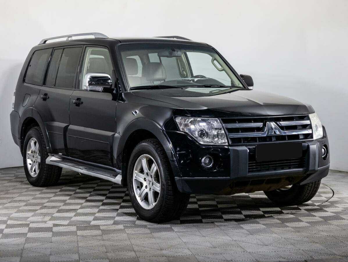 Mitsubishi Pajero с пробегом — 2008 год. Фото: #2