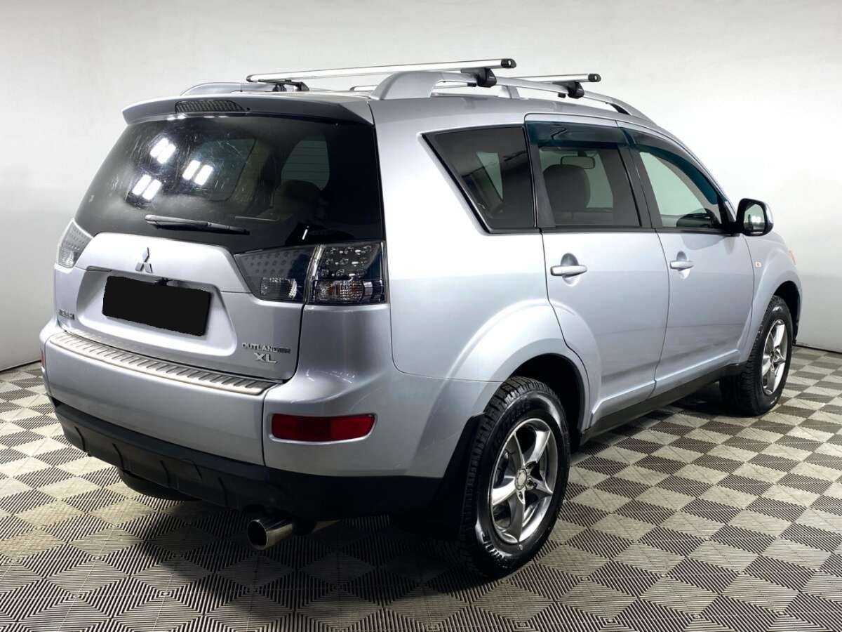 Mitsubishi Outlander с пробегом — 2008 год. Фото: #3