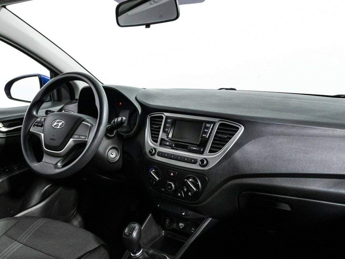 Hyundai Solaris с пробегом — 2019 год. Фото: #8