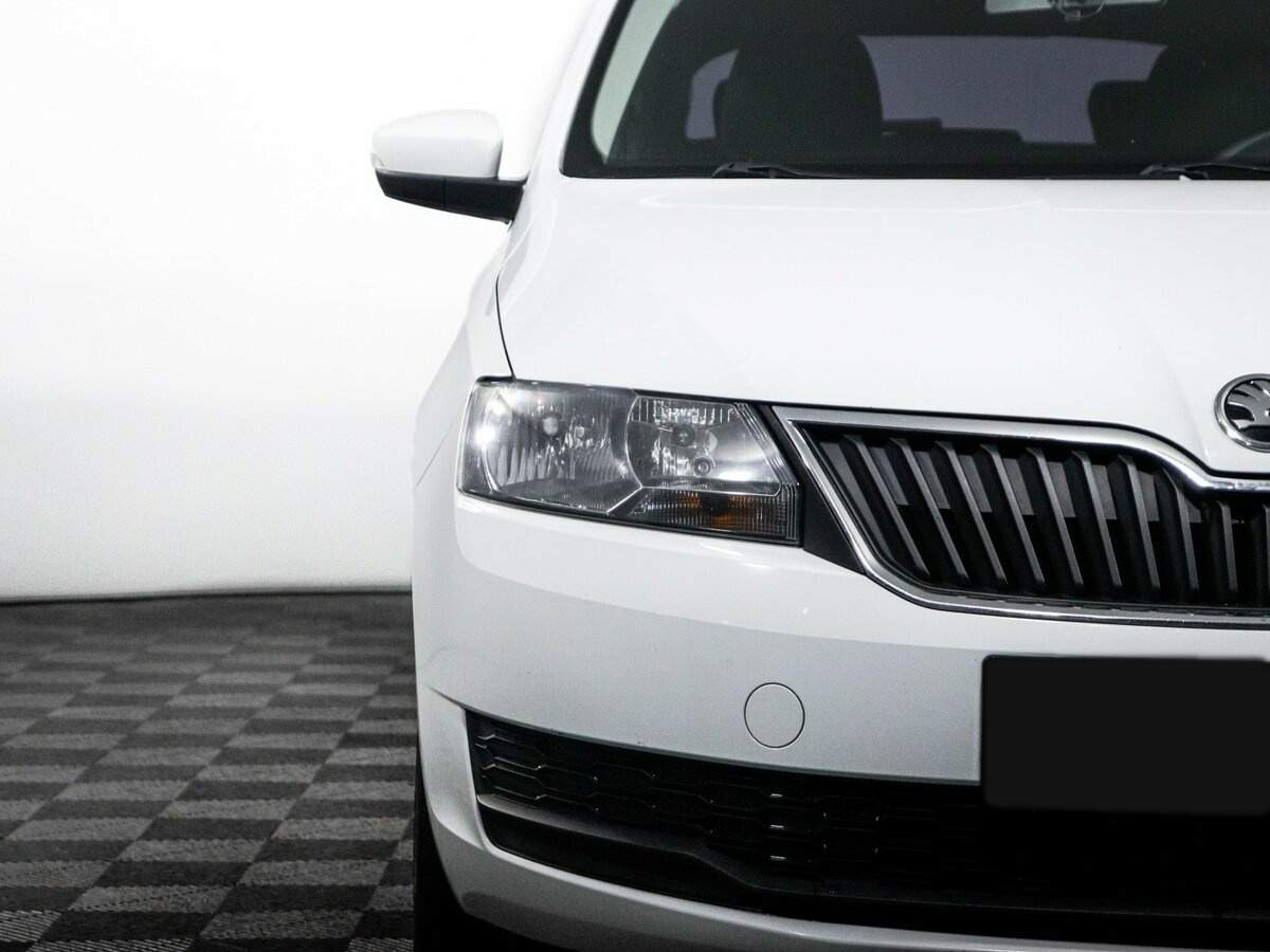 Skoda Rapid с пробегом — 2019 год. Фото: #17