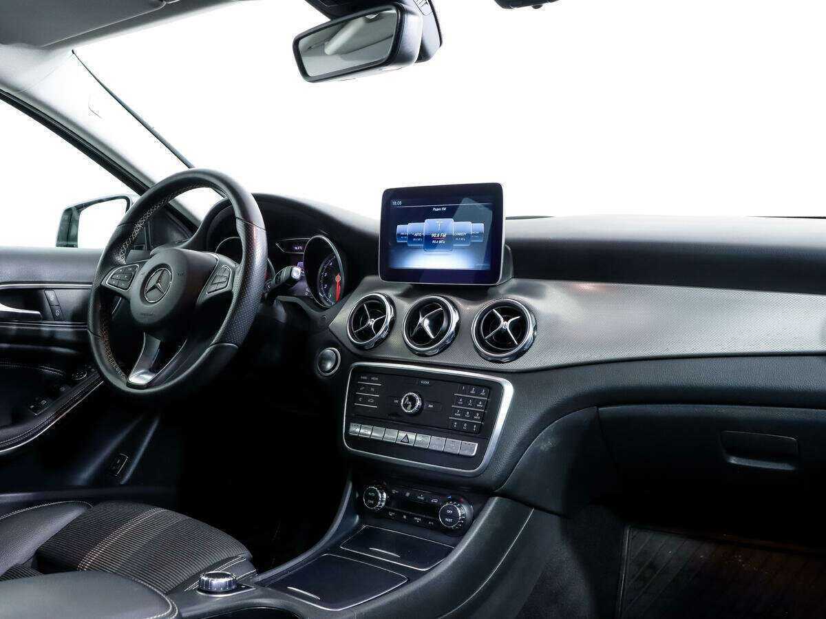 Mercedes-Benz GLA с пробегом — 2017 год. Фото: #6