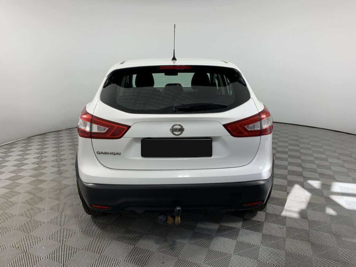 Nissan Qashqai с пробегом — 2015 год. Фото: #4