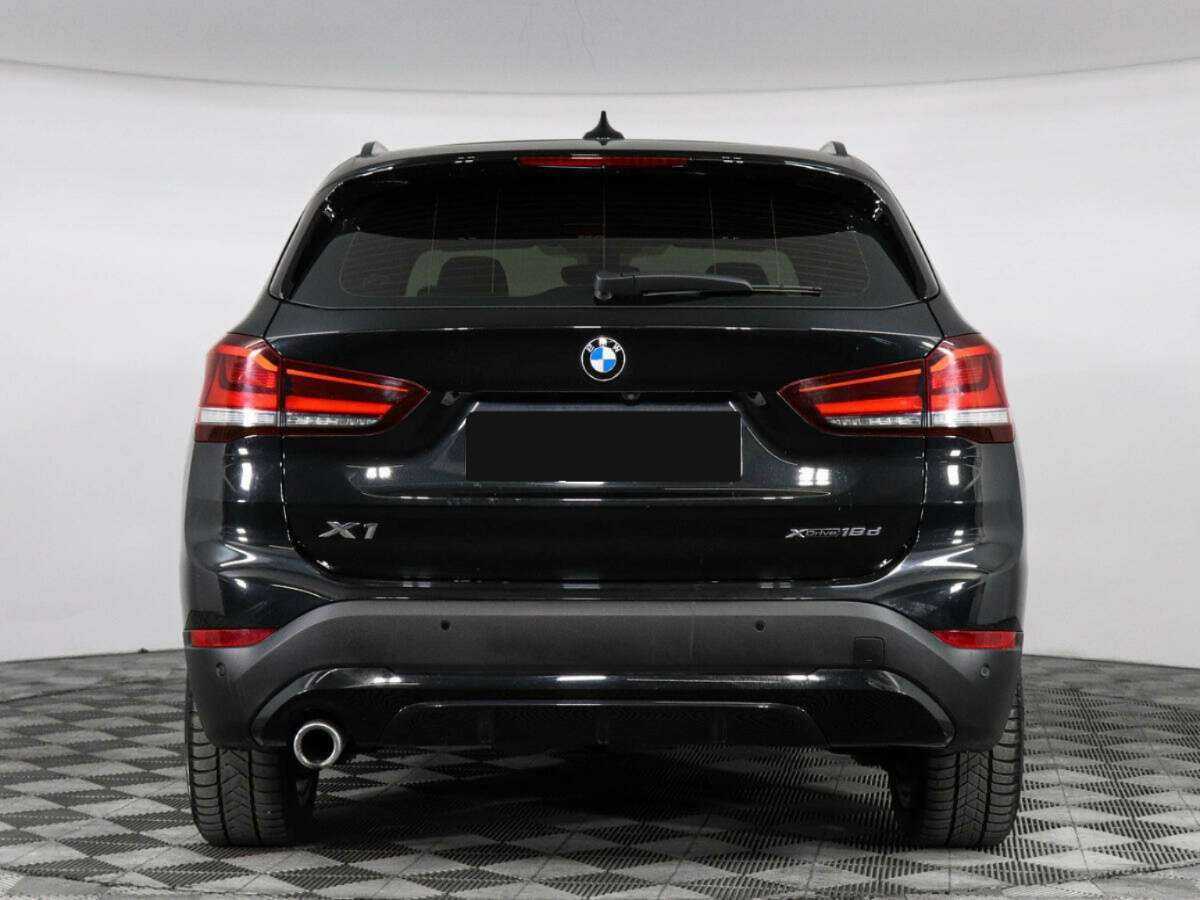 BMW X1 с пробегом — 2020 год. Фото: #2