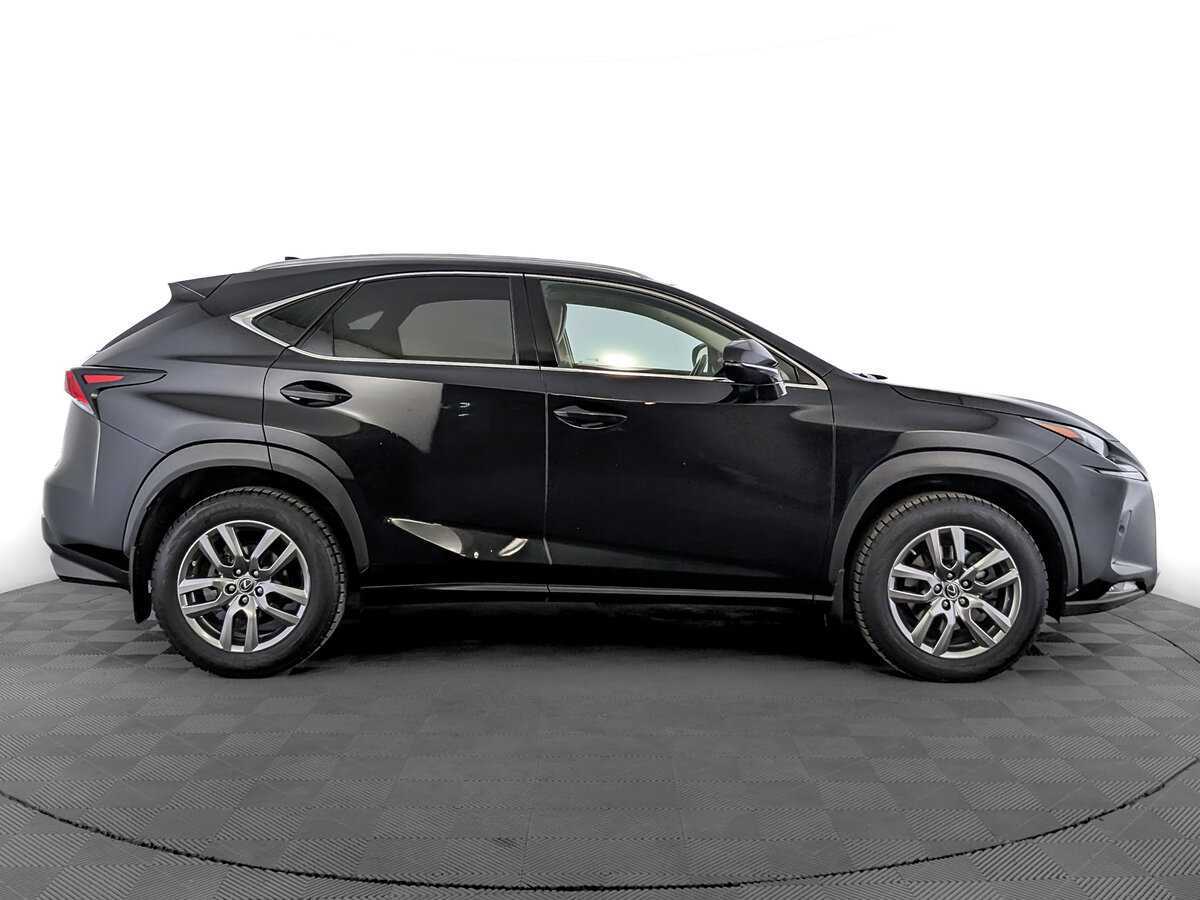 Lexus NX с пробегом — 2021 год. Фото: #3