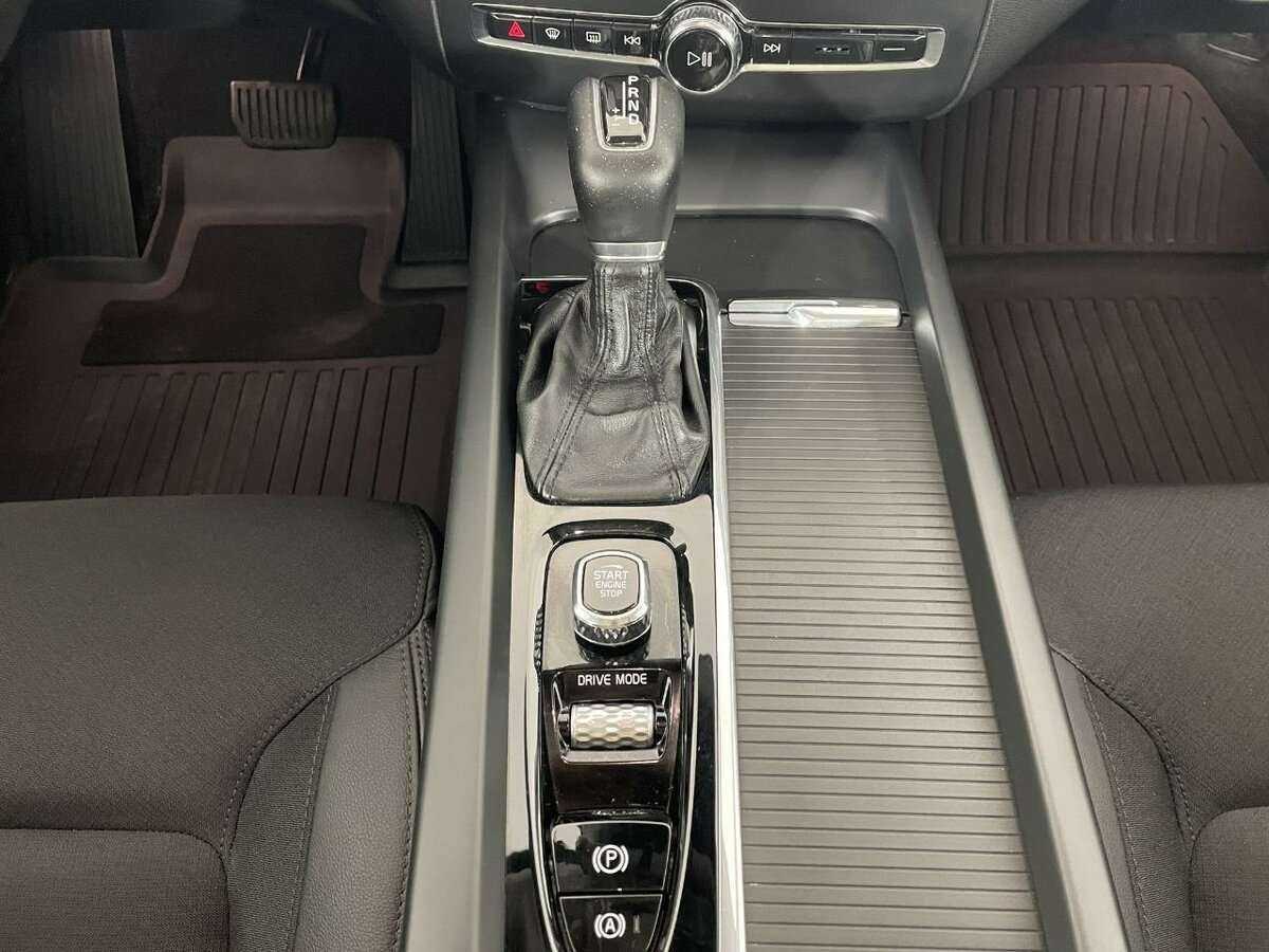 Volvo XC60 с пробегом — 2019 год. Фото: #12