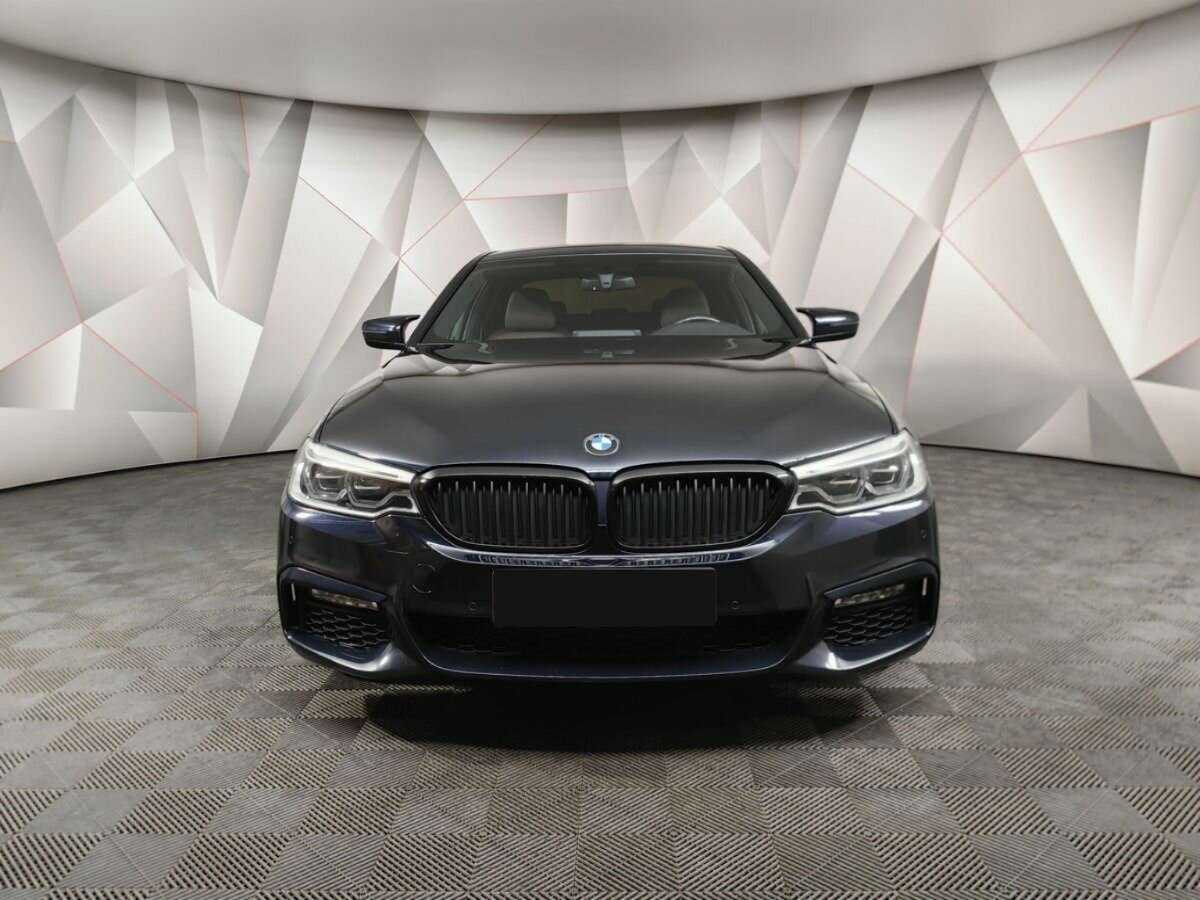 BMW 5 серии с пробегом — 2018 год. Фото: #6