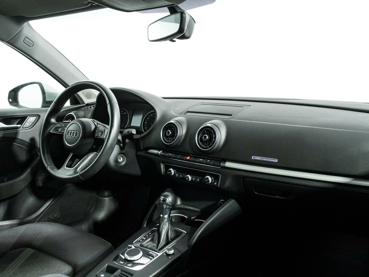 Audi A3 с пробегом — 2019 год. Фото: #8