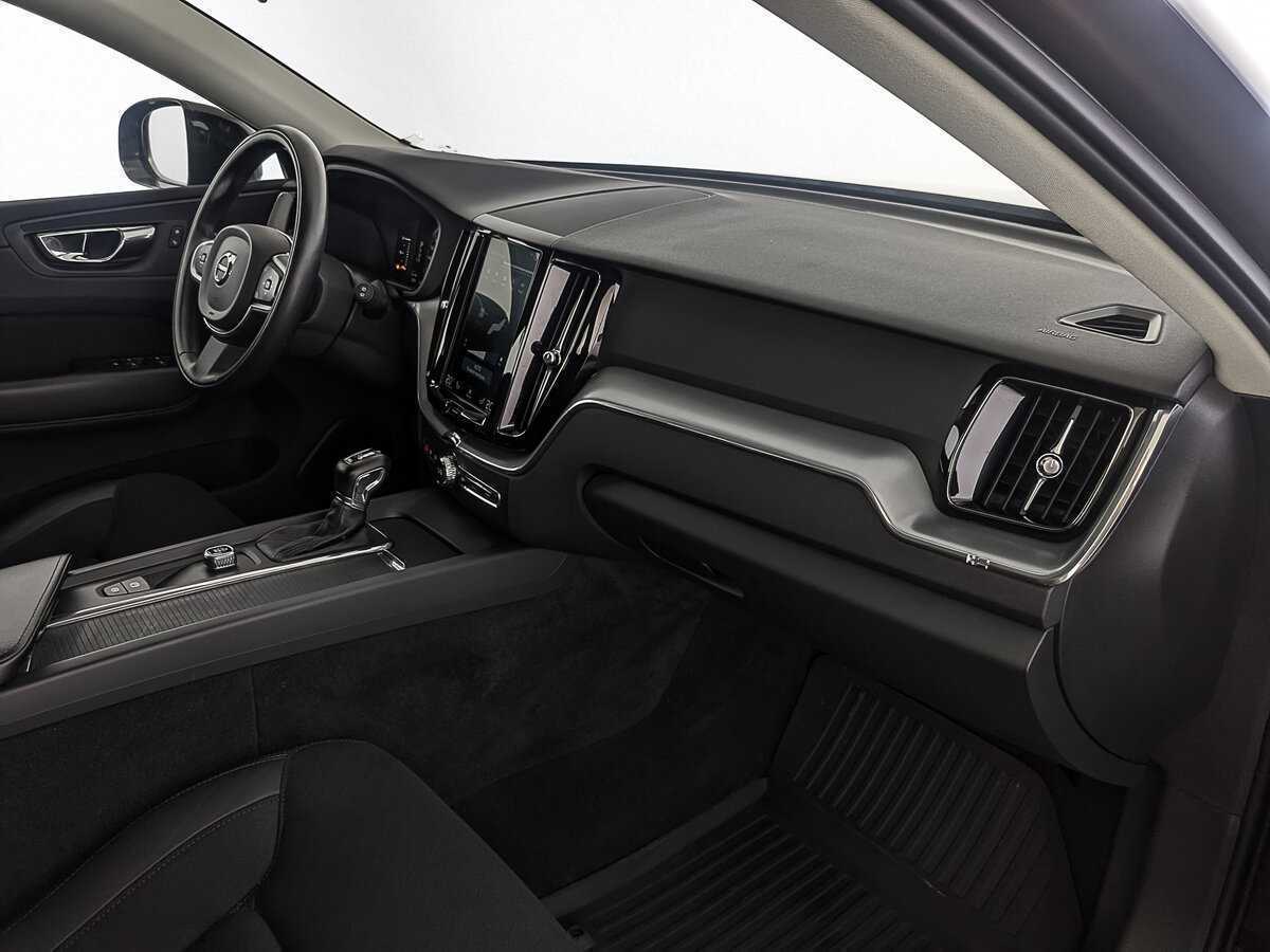 Volvo XC60 с пробегом — 2018 год. Фото: #10