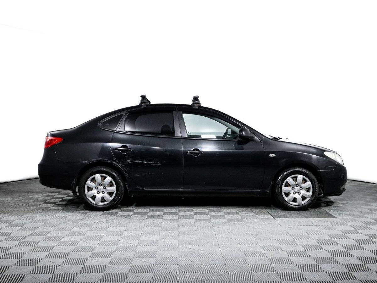 Hyundai Elantra с пробегом — 2008 год. Фото: #3