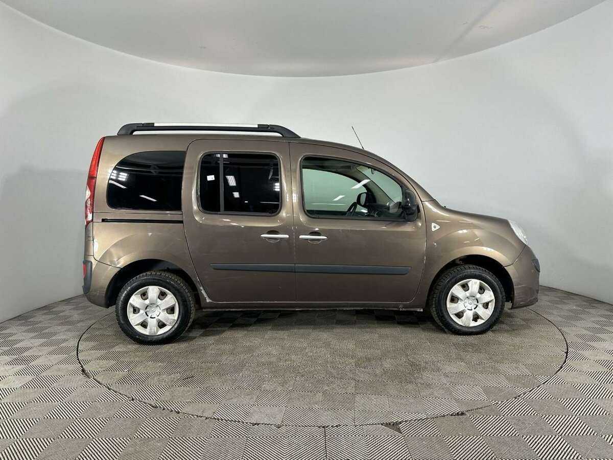 Renault Kangoo с пробегом — 2013 год. Фото: #3
