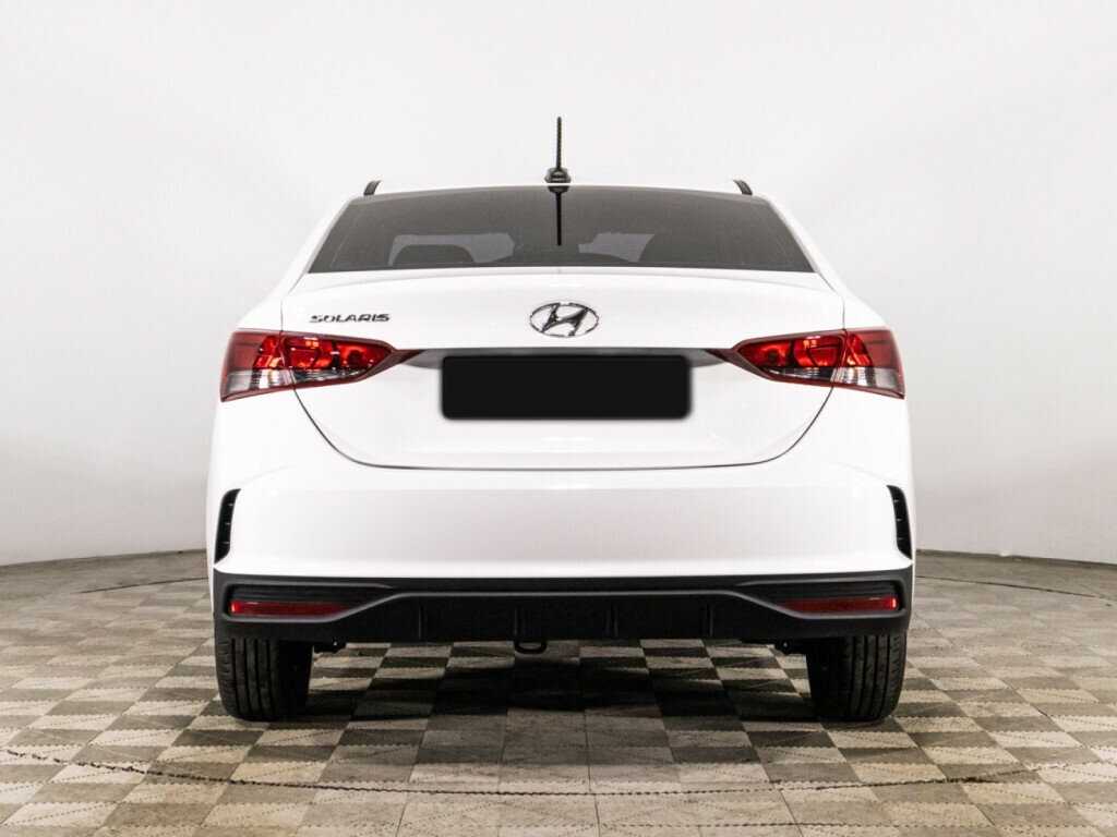 Hyundai Solaris с пробегом — 2022 год. Фото: #5