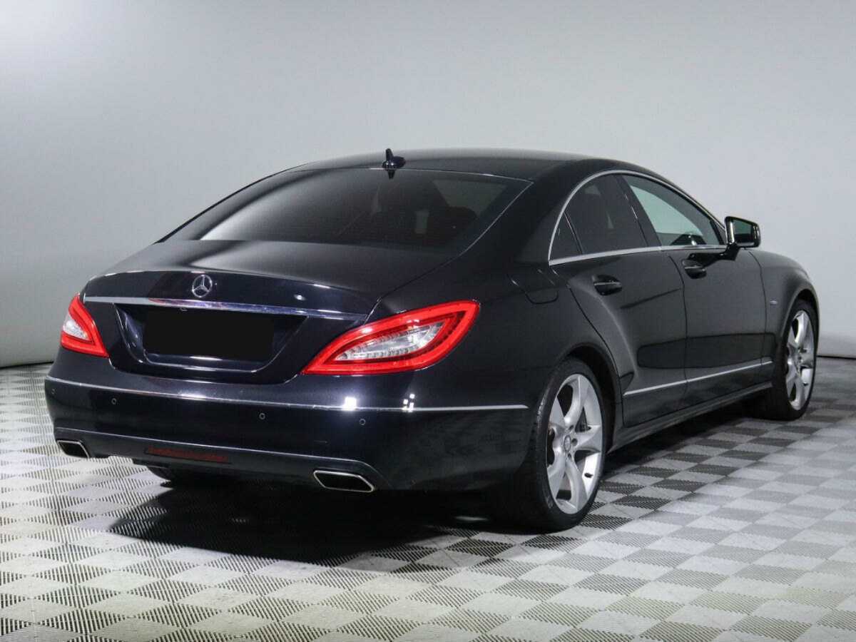 Mercedes-Benz CLS с пробегом — 2012 год. Фото: #3