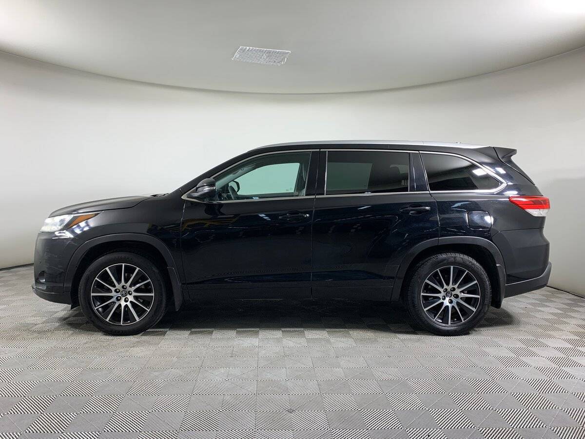 Toyota Highlander с пробегом — 2019 год. Фото: #7