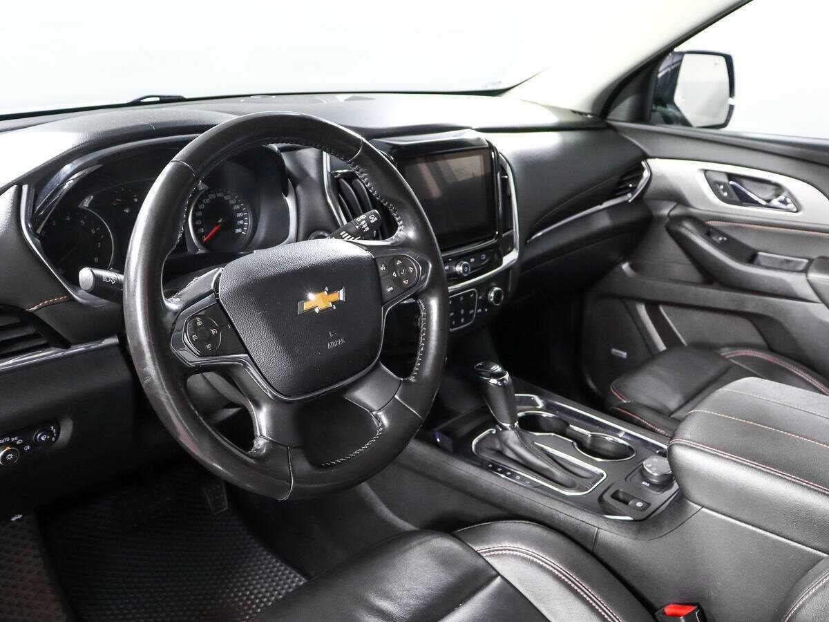 Chevrolet Traverse с пробегом — 2018 год. Фото: #11