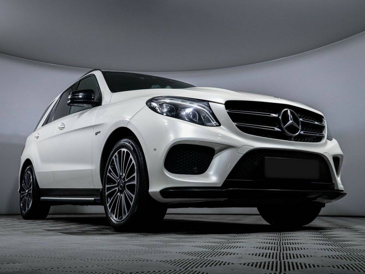 Mercedes-Benz GLE AMG с пробегом — 2016 год. Фото: #17