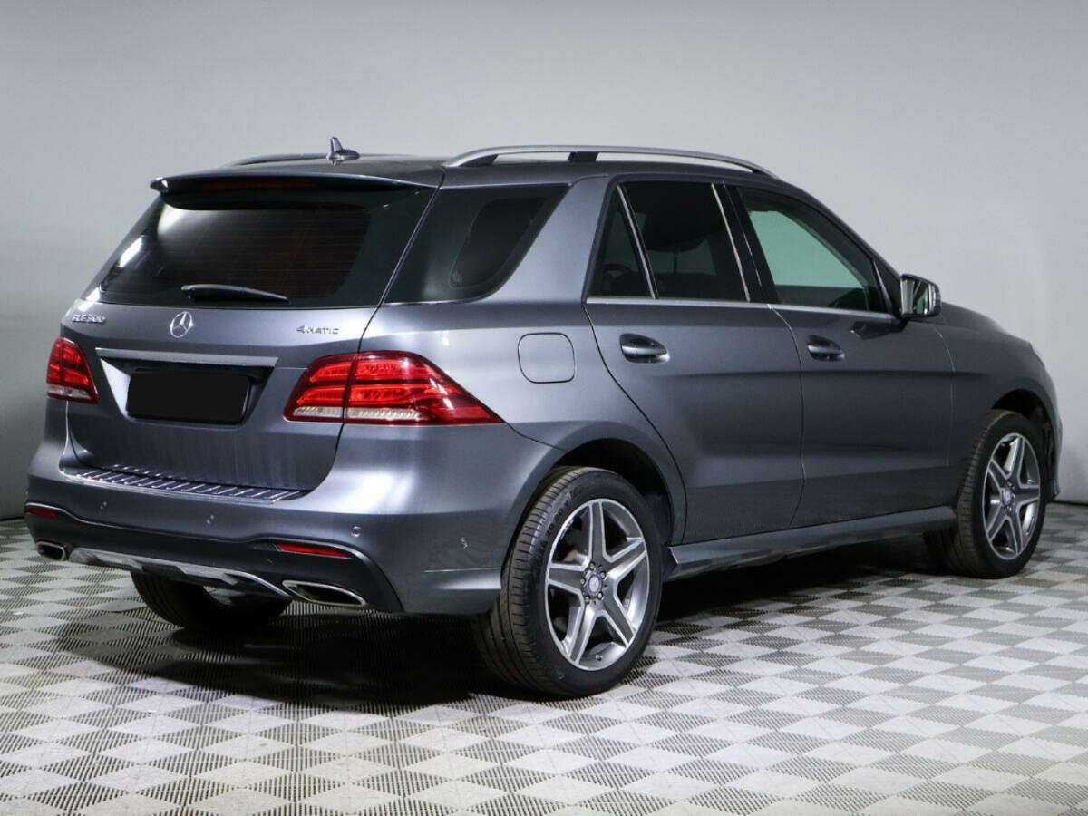 Mercedes-Benz GLE с пробегом — 2016 год. Фото: #4