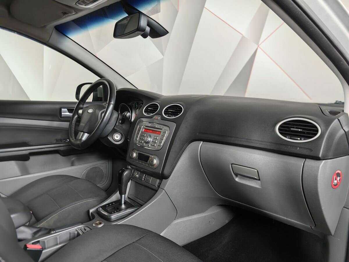 Ford Focus с пробегом — 2010 год. Фото: #8