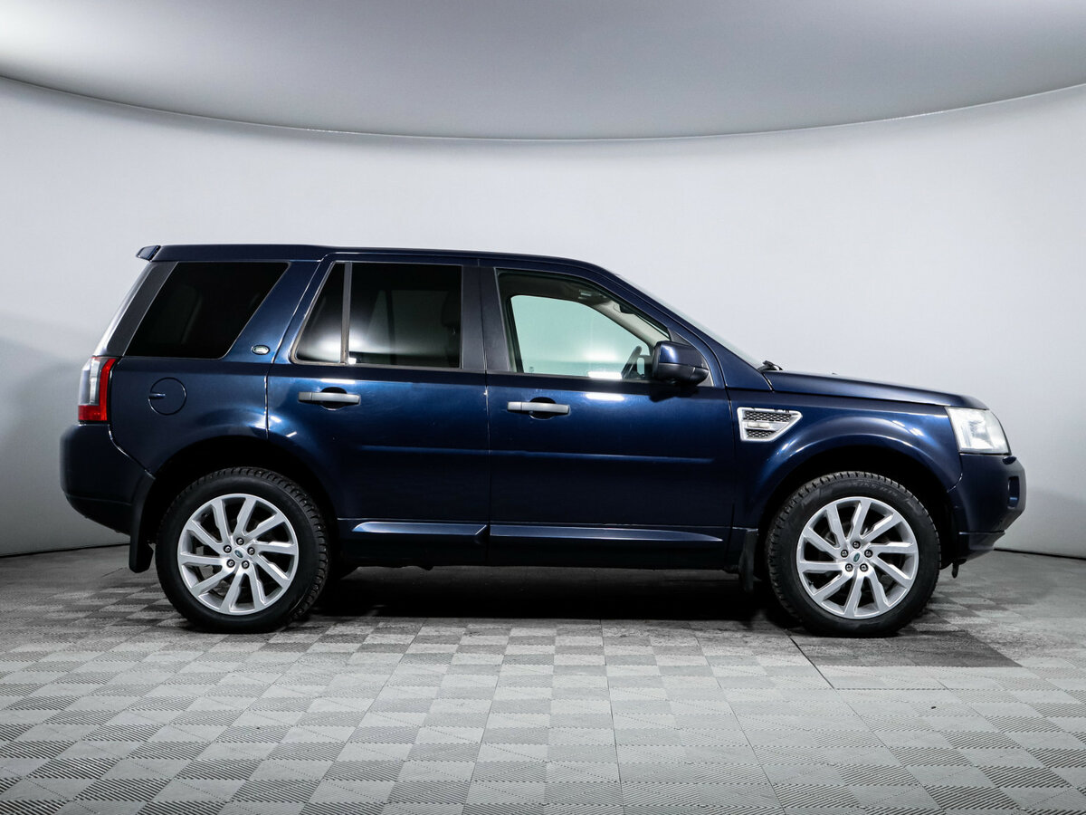 Land Rover Freelander с пробегом — 2010 год. Фото: #3