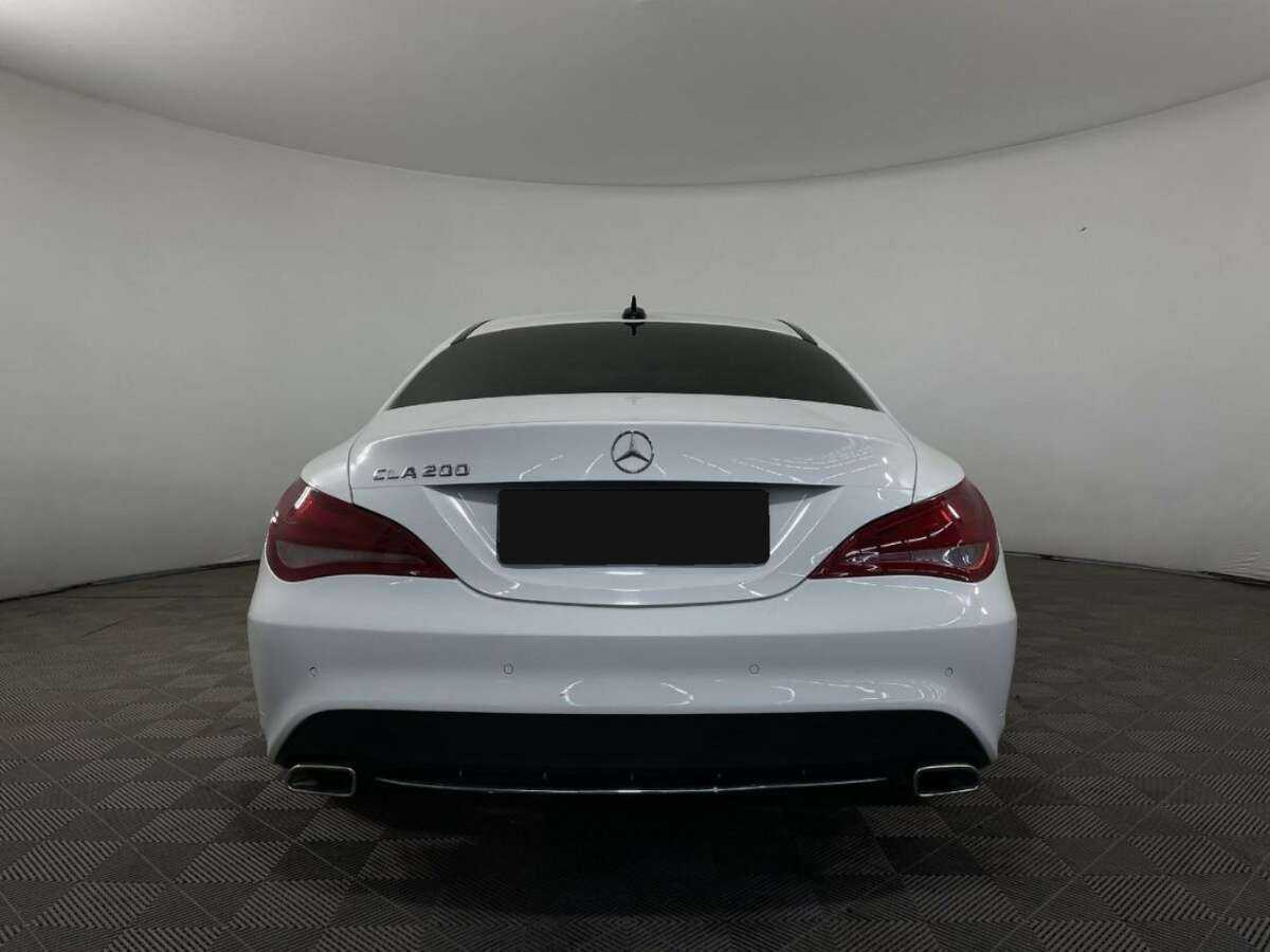 Mercedes-Benz CLA с пробегом — 2014 год. Фото: #2