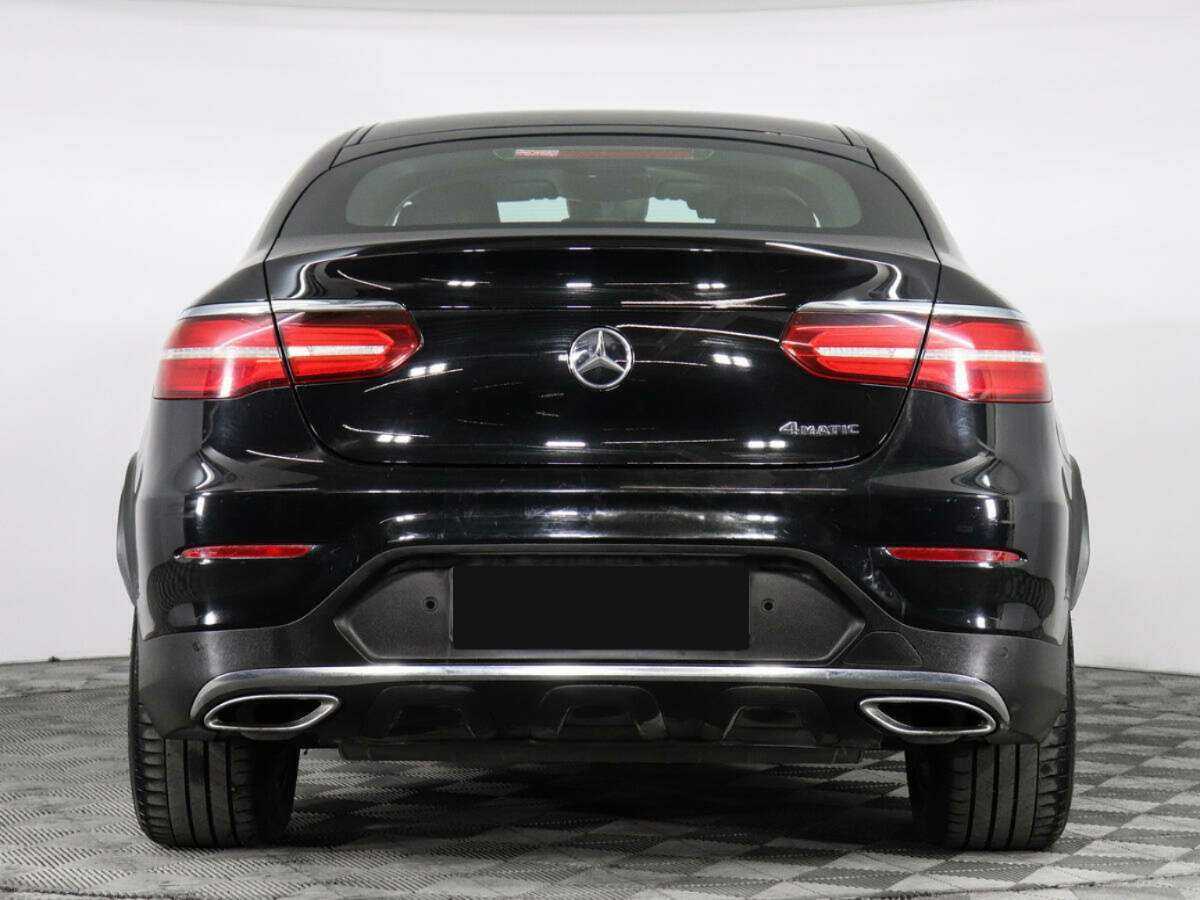 Mercedes-Benz GLC Coupe с пробегом — 2017 год. Фото: #5