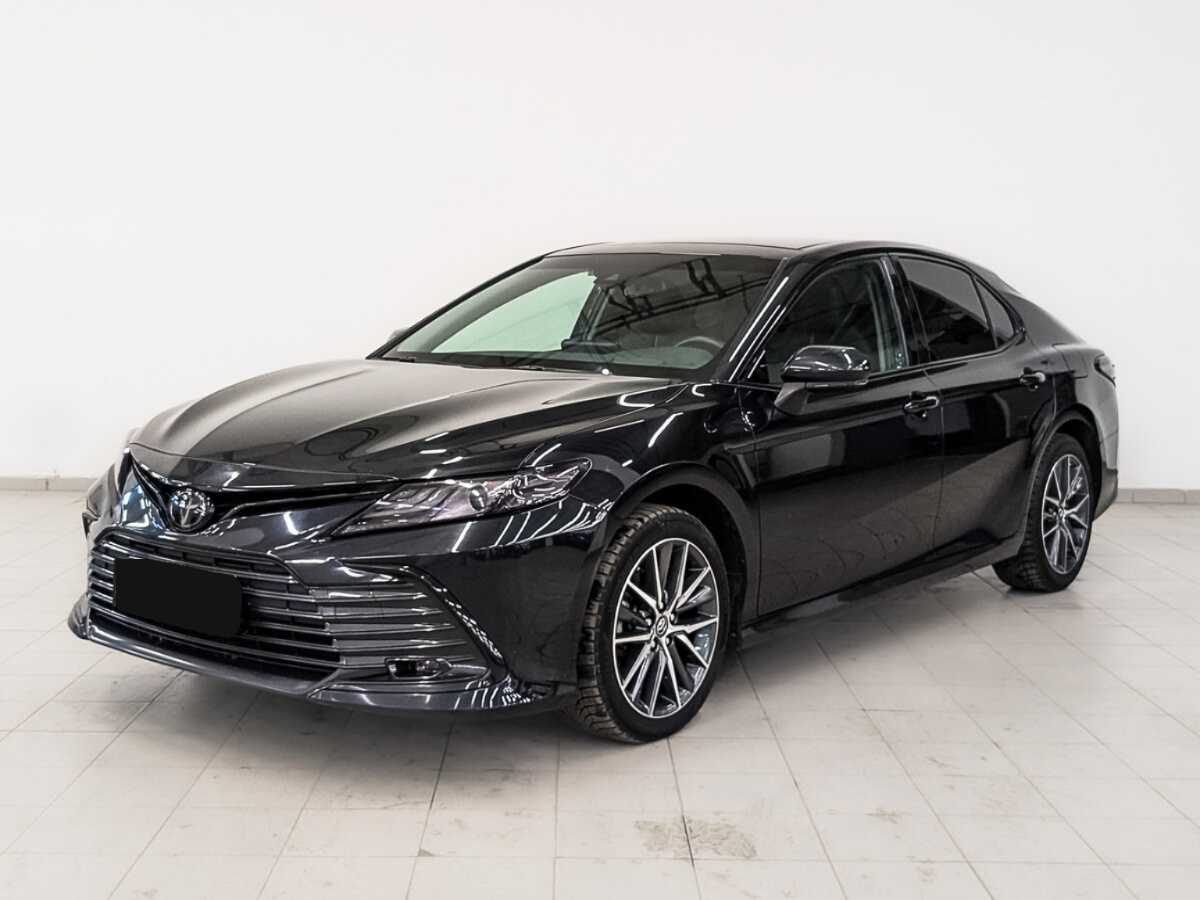 Toyota Camry с пробегом — 2023 год. Фото: #0
