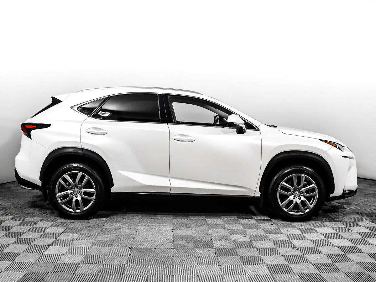 Lexus NX с пробегом — 2015 год. Фото: #3