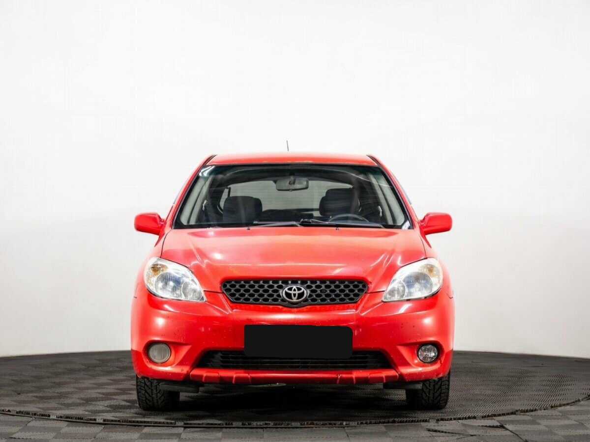 Toyota Matrix с пробегом — 2002 год. Фото: #1