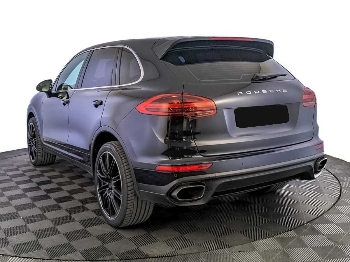 Porsche Cayenne с пробегом — 2015 год. Фото: #6