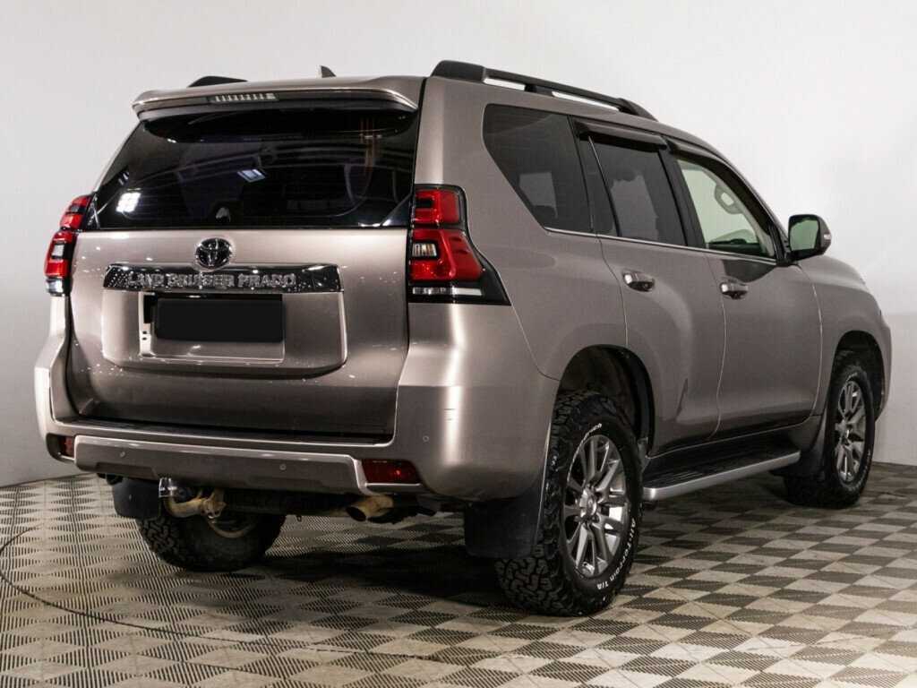Toyota Land Cruiser Prado с пробегом — 2019 год. Фото: #3