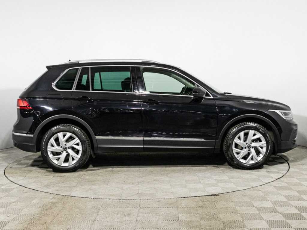 Volkswagen Tiguan с пробегом — 2021 год. Фото: #3