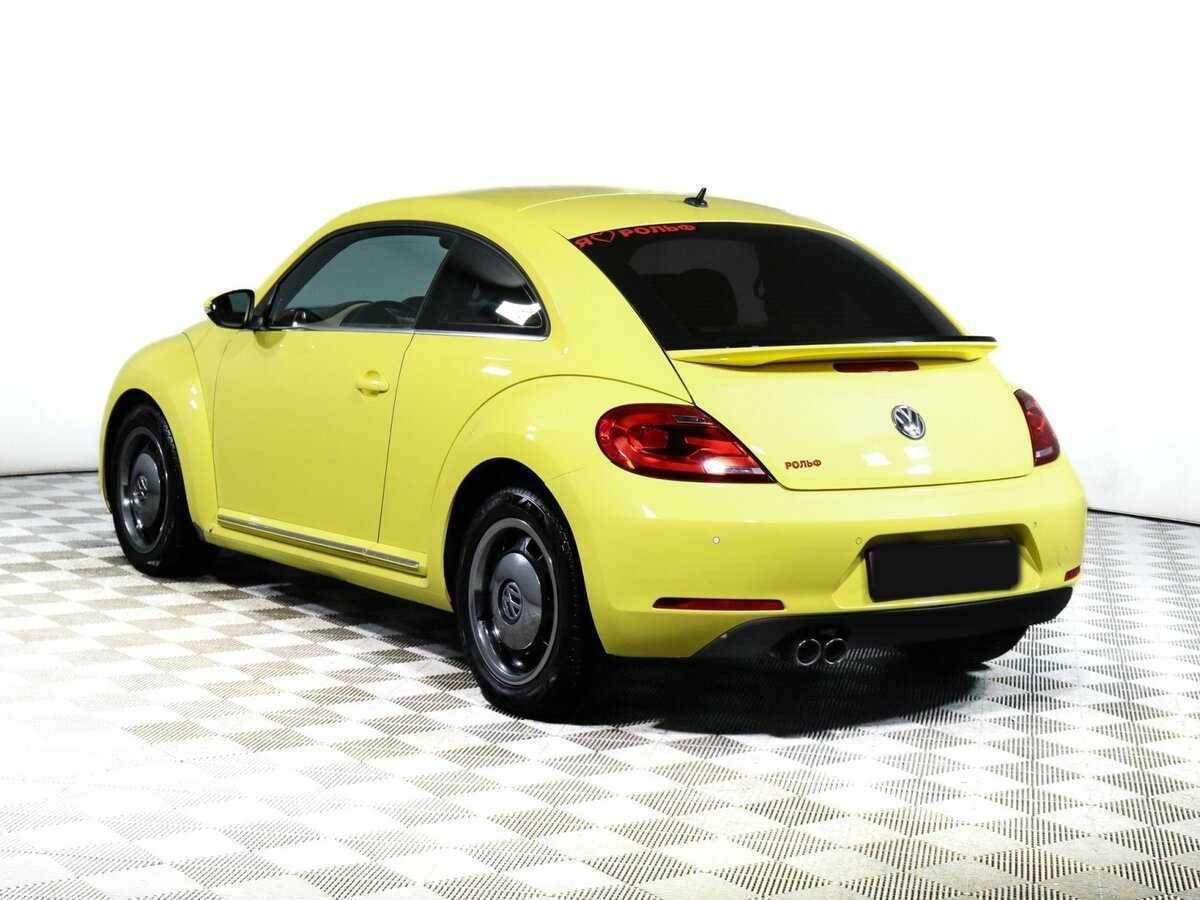 Volkswagen Beetle с пробегом — 2014 год. Фото: #6