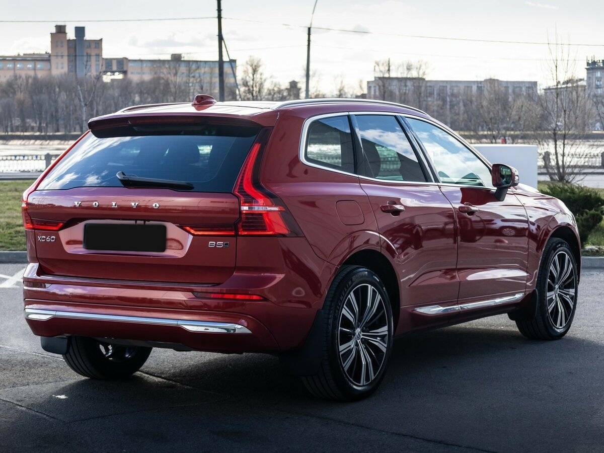 Volvo XC60 с пробегом — 2021 год. Фото: #8