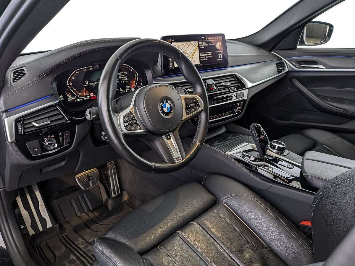 BMW 5 серии с пробегом — 2021 год. Фото: #10