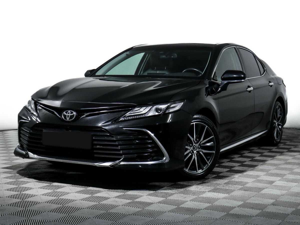Toyota Camry с пробегом — 2023 год. Фото: #0