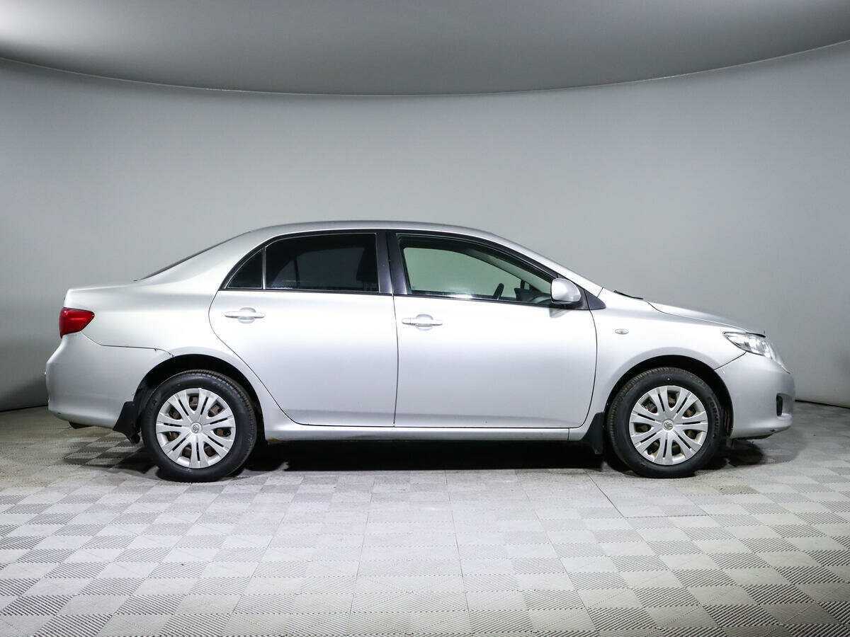 Toyota Corolla с пробегом — 2008 год. Фото: #3