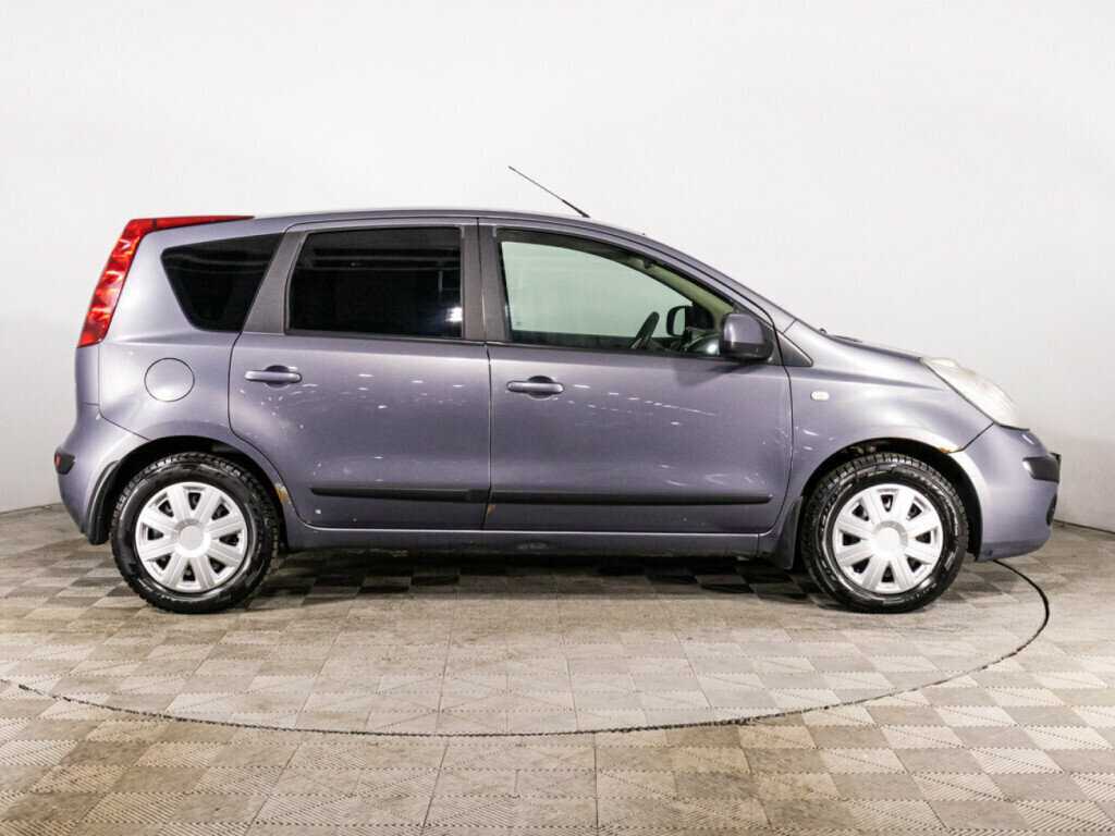 Nissan Note с пробегом — 2007 год. Фото: #3