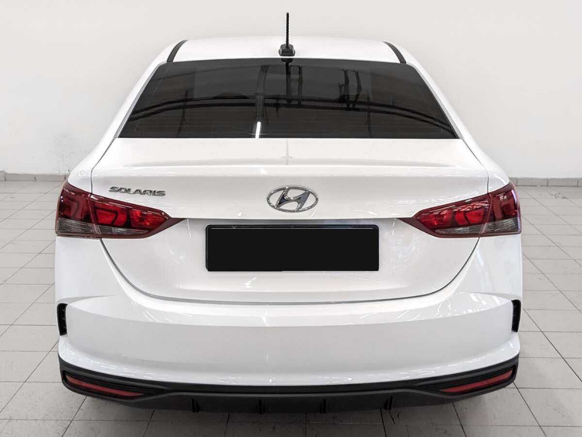 Hyundai Solaris с пробегом — 2021 год. Фото: #4