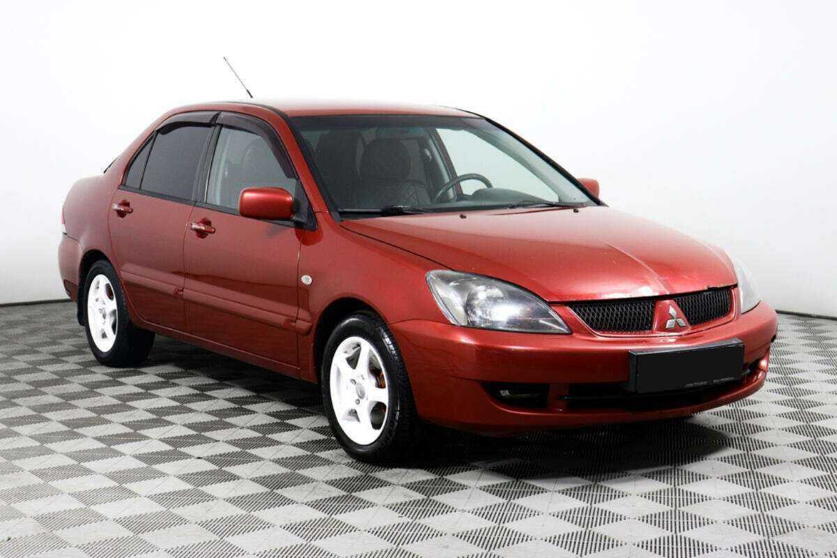 Mitsubishi Lancer с пробегом — 2005 год. Фото: #2