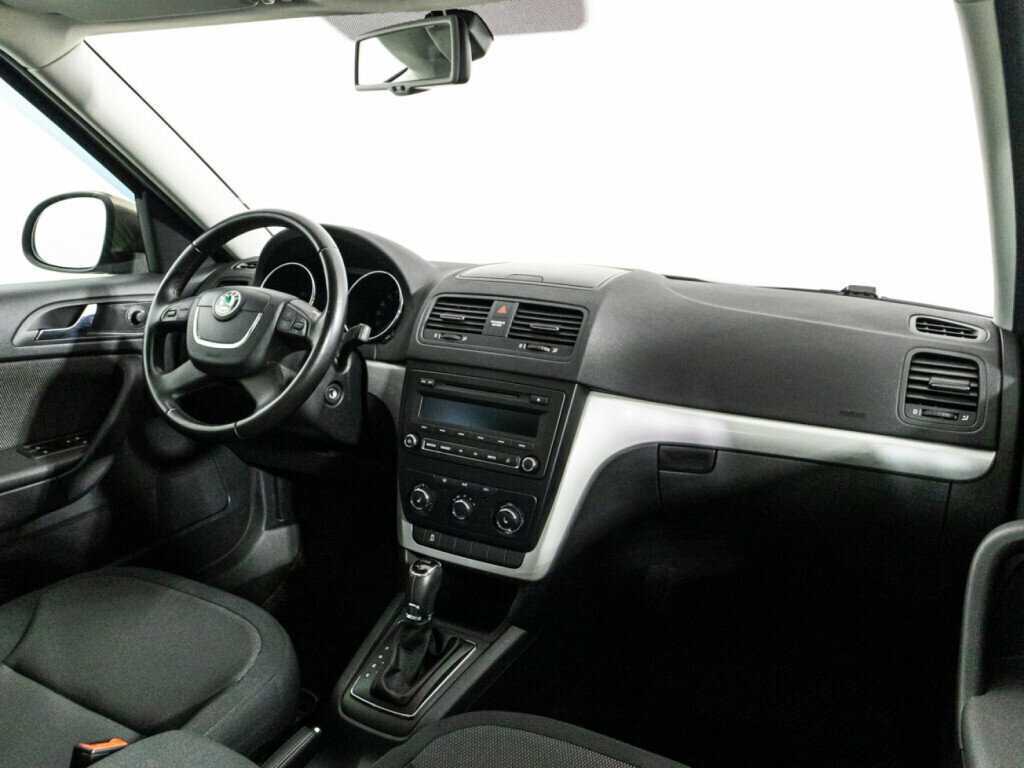 Skoda Yeti с пробегом — 2013 год. Фото: #8