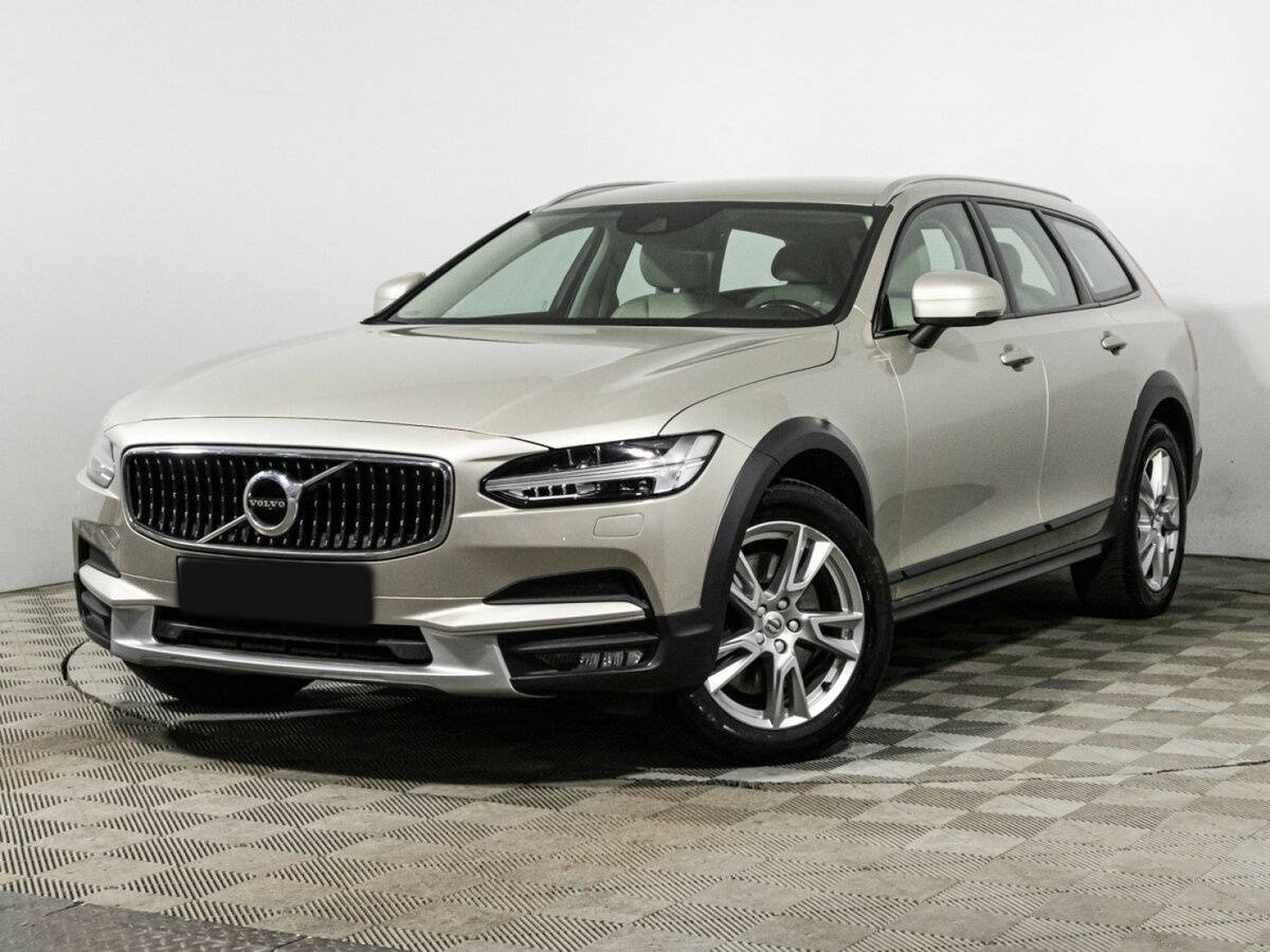 Volvo V90 Cross Country с пробегом — 2017 год. Посмотреть фото